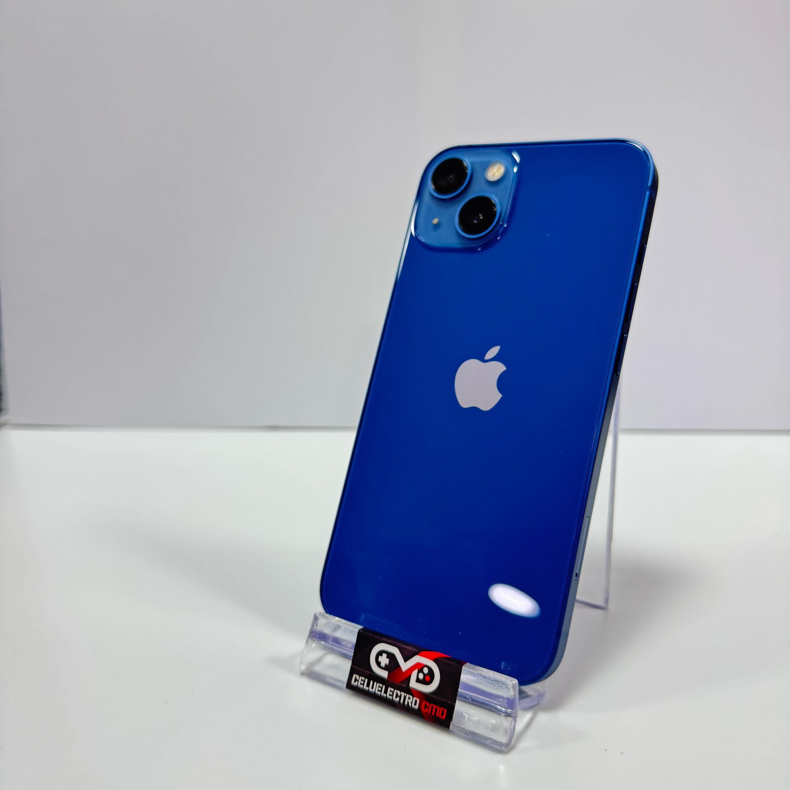 iPhone 13 azul