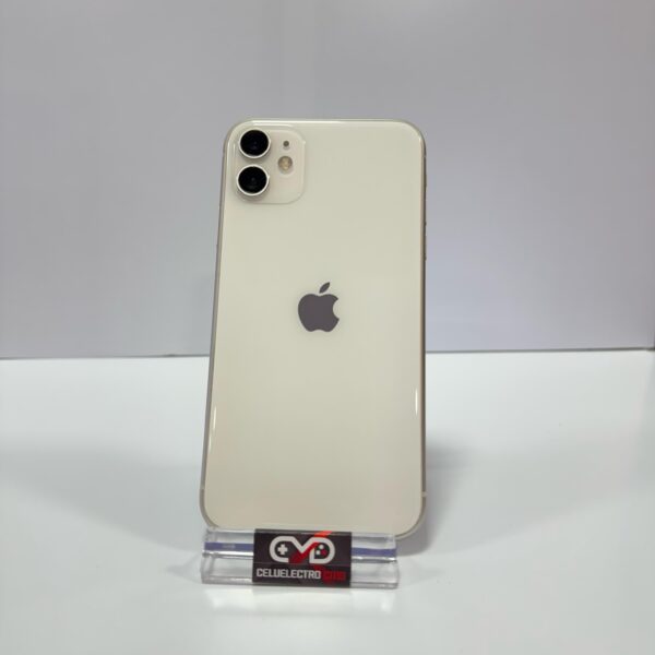 IPHONE 11-TIPO EXHIBICIÓN