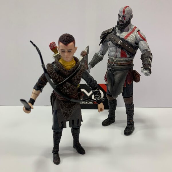 FIGURA COLECCIONABLE GOD OF WAR - KRATOS AND ATREUS - Imagen 12