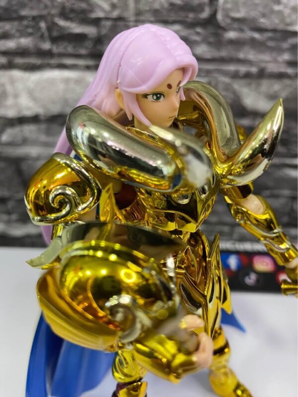 FIGURA COLECCIONABLE CABALLERO DORADO MU DE ARIES - Imagen 3