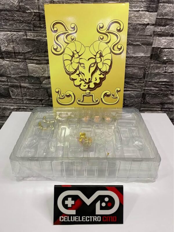 FIGURA COLECCIONABLE CABALLERO DORADO MU DE ARIES - Imagen 4