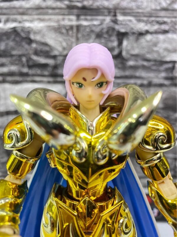 FIGURA COLECCIONABLE CABALLERO DORADO MU DE ARIES - Imagen 5