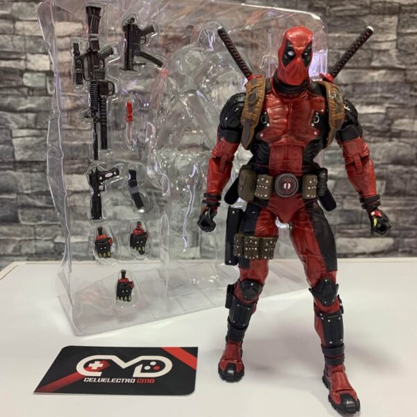 FIGURA COLECCIONABLE DEADPOOL - Imagen 7