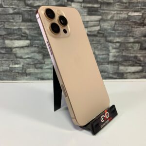 IPHONE 16 PRO MAX  - SEMINUEVO