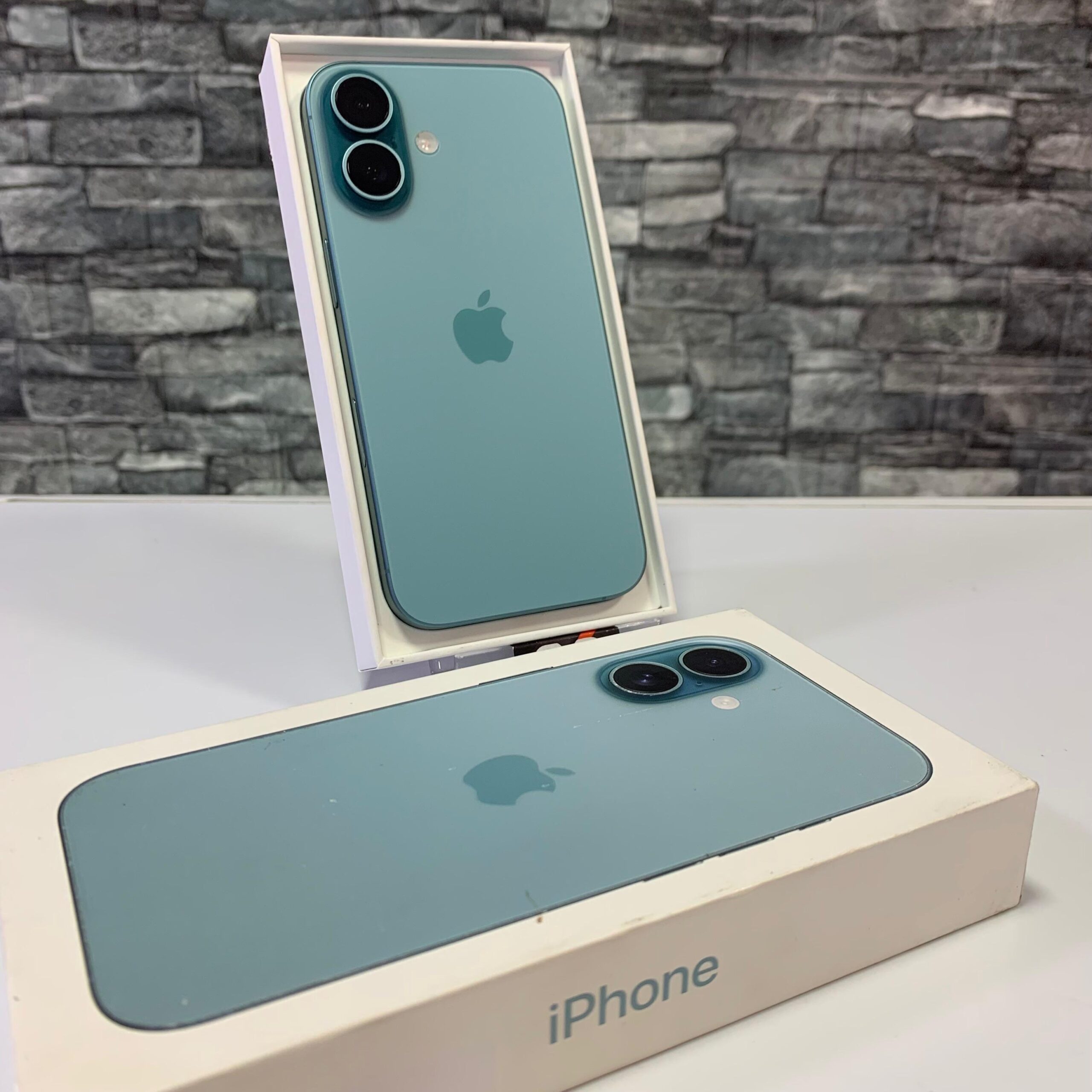 IPHONE 16 - SEMINUEVO - Imagen 22