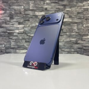 iPhone 17 Pro Max / Seminuevo
