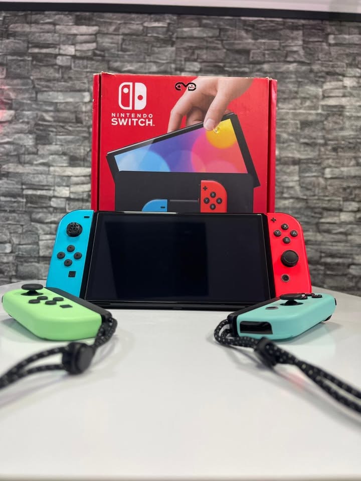 Nintendo Switch Oled / 64GB